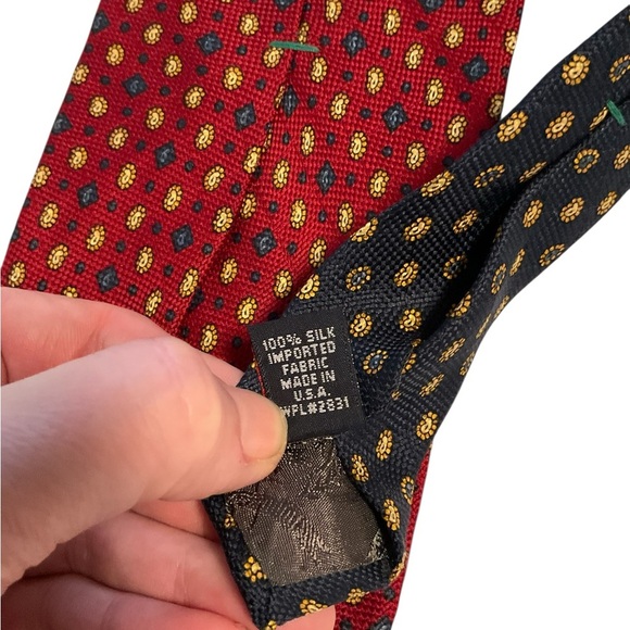 Tommy Hilfiger TALL Silk Necktie - Picture 3 of 4